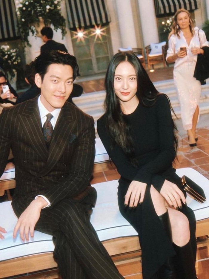Keduanya memang dikenal sebagai brand ambassador untuk Ralph Lauren. Kali ini, keduanya pun sama-sama menghadiri acara fashion show brand tersebut yang digelar di California, Amerika Serikat./ Foto: instagram.com/____kimwoobin
