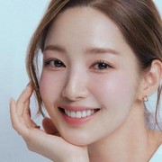 Miliki Kulit Sehat dan Glowing di Usia 36 Tahun, Ini Rahasia Perawatan Park Min Young