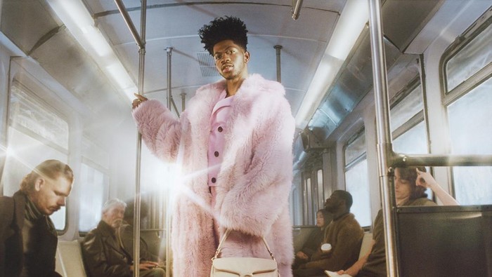 Coach Rilis Film 'Courage to be Real' yang Terinspirasi Perjalanan Karier Lil Nas X