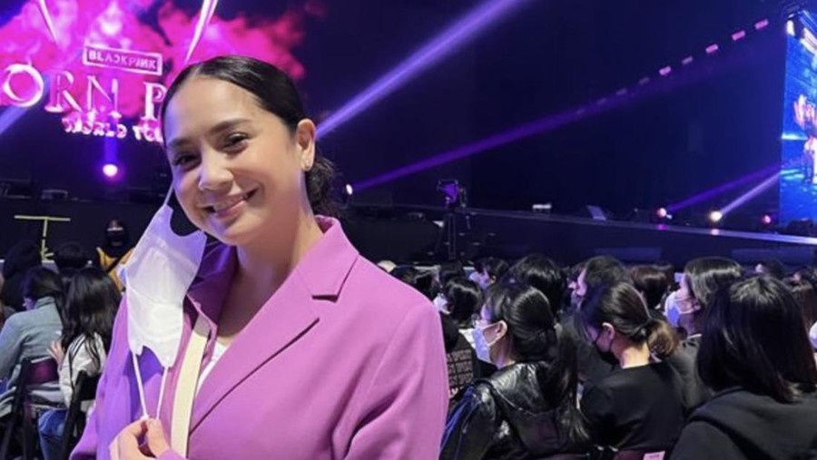 Nagita Slavina nonton konser BLACKPINK