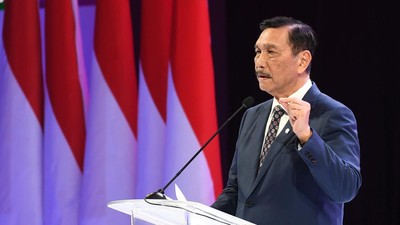 Luhut Akan Cari Perusahaan yang Ekspor Ore Nikel Ilegal ke China Menko Marves Luhut Panjaitan buka suara soal dugaan ekspor 5 juta ton ore nikel ilegal ke China sejak 2021 lalu.