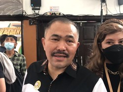 Tiba di Bareskrim, Kamaruddin Klaim Bawa Bukti Video Mesum Dirut Taspen