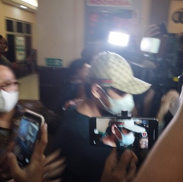 Topi Gucci Rizky Billar Disorot hingga Kabar Istri Rio Alief Wafat