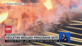 VIDEO: Sehari Menjadi Pengusaha Sate Jando Kota Bandung