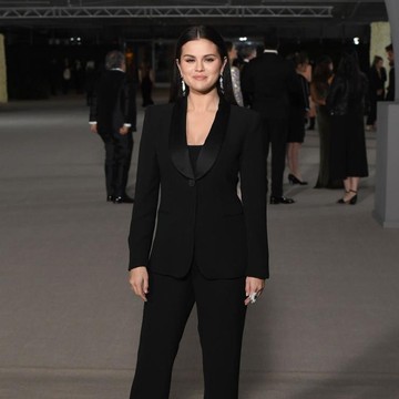 img-title 5 Artis Hollywood Perempuan Ini Punya Brand Kosmetiknya Sendiri, Ada yang Kamu Miliki?