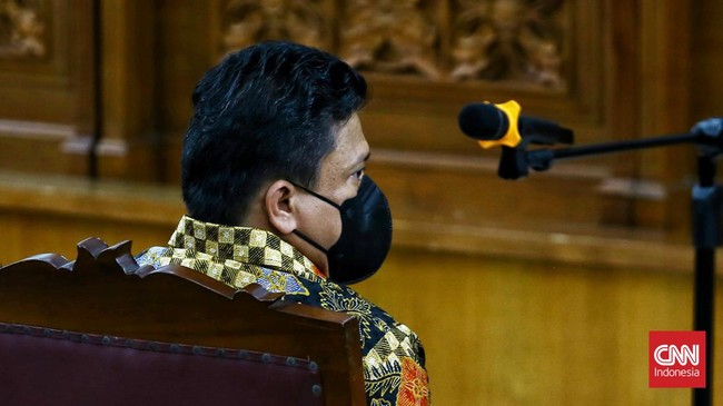 Majelis hakim memerintahkan JPU melanjutkan pemeriksaan perkara Ferdy Sambo. Pemeriksaan saksi diagendakan pada 1 November 2022.