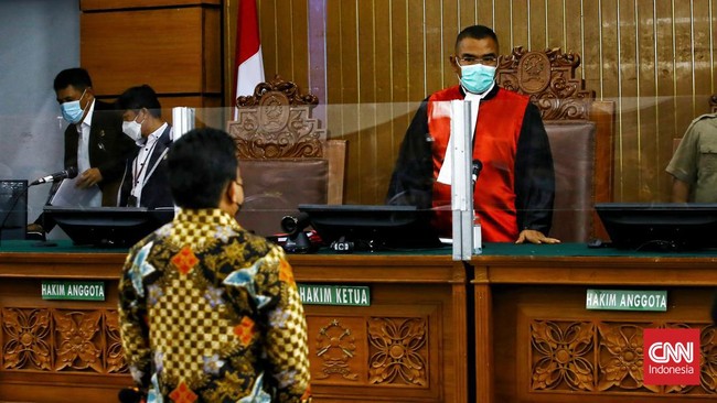 Majelis hakim PN Jaksel mengagendakan tanggapan JPU terhadap eksepsi Ferdy Sambo pada Kamis, 20 Oktober.