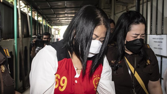 Ucapan terima kasih itu disampaikan Putri Candrawathi secara langsung kepada Bharada E, Bripka RR, dan Kuat Ma'ruf di lantai 2 Rumah Saguling pada 10 Juli.
