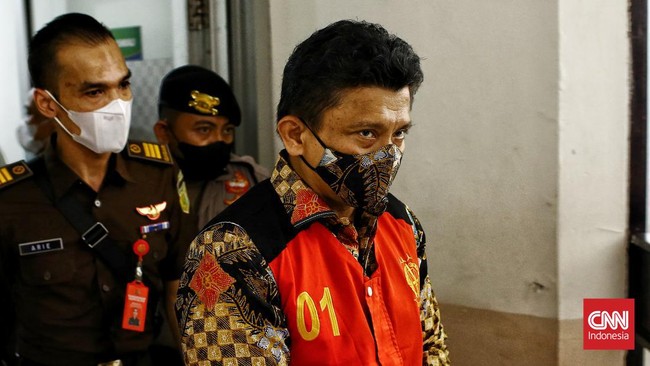 Masa tahanan terdakwa Ferdy Sambo hingga Bharada E diperpanjang 30 hari, dimulai sejak 7 Februari 2023.