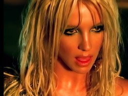 Lirik Lagu Everytime - Britney Spears