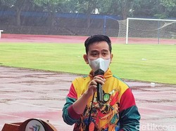 Disebut Rocky Gerung Potensial Dampingi Anies, Gibran: Belum Cukup Umur