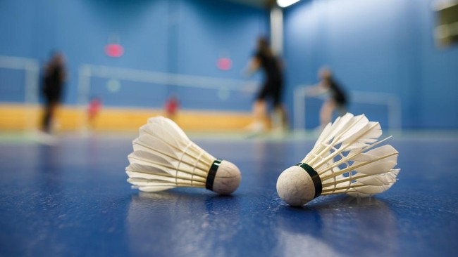 Amri Syahnawi/Winny Oktavina Kandow berhasil mengalahkan Chan Peng Soon/Cheah Yee See dan berhasil melaju ke perempat final Thailand Masters 2023.