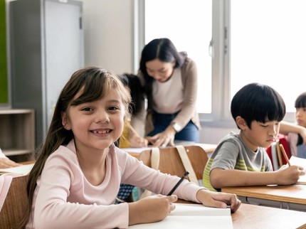 10 Contoh Pantun Anak Sekolah Biar Semangat Belajar