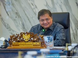 Airlangga Dorong Penguatan UMKM untuk Hadapi Tantangan Ekonomi di 2023