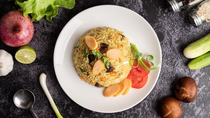 Bikin Mengantuk Setelah Sarapan Nasi Goreng, Mitos atau Fakta? Berikut Penjelasannya Bikin Mengantuk Setelah Sarapan Nasi Goreng, Mitos atau Fakta? Berikut Penjelasannya