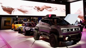 FOTO: Paris Auto Show 2022 Sepi Merek Besar