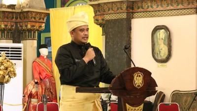 img-title Bobby Diyakini Mampu Jaga Identitas Melayu di Kota Medan