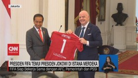 VIDEO: Presiden FIFA Temui Presiden Jokowi di Istana Merdeka