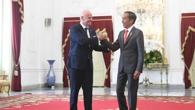 Respons Jokowi Soal Rekomendasi TGIPF Minta Ketua PSSI Mundur