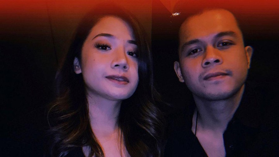 Momen kenangan Rio Alief dan istri Clerence Cynthia Audrey.