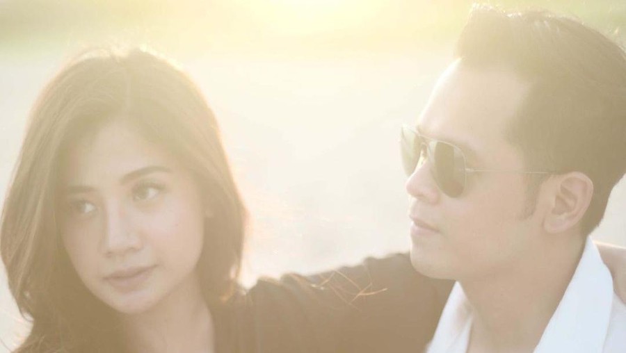 Momen kenangan Rio Alief dan istri Clerence Cynthia Audrey.