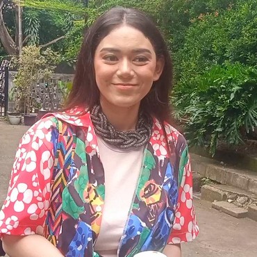 Dituding Pindah Agama, Foto Thalita Latief di Gereja Disorot