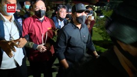 VIDEO: Apin BK Bandar Judi Online Jalani Pemeriksaan di Polda Sumut