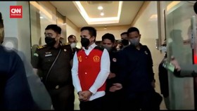 VIDEO: Momen Bharada E Tinggalkan Rutan Bareskrim Hadiri Sidang