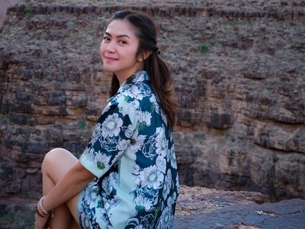 7 Potret Tyara Renata, Istri Surya Insomnia yang Pernah Jadi Artis Sinetron dan Pramugari