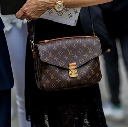 Jadi Brand Ambassador Louis Vuitton, Ini Harga Outfit Dilraba