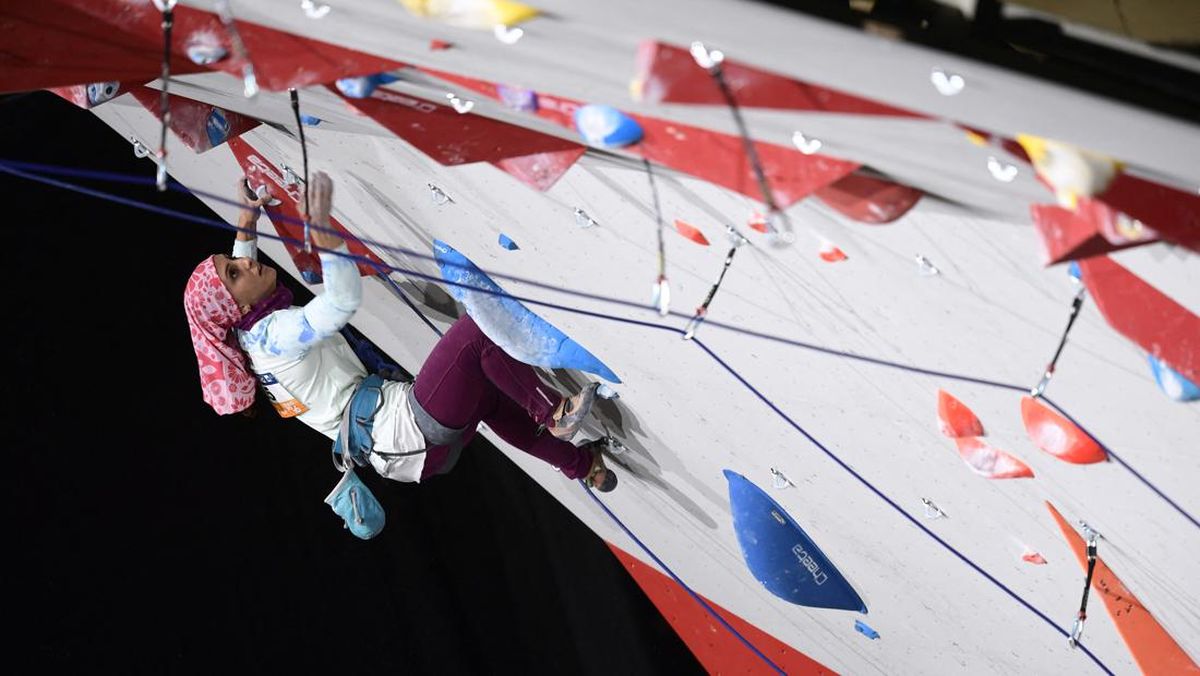 Putra dan Putri Lead Panjat Tebing Indonesia Potensi Kawinkan Emas