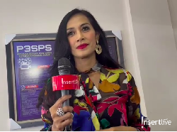 Nggak Suka Ikut Tren, Diah Permatasari Pilih Gunakan Baju Lawas