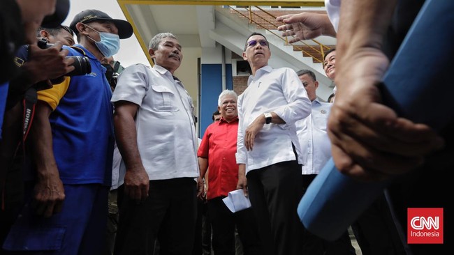 Penjabat (Pj) Gubernur DKI Jakarta Heru Budi Hartono berjanji akan segera membayar ganti lahan milik warga yang terdampak program normalisasi Kali Ciliwung.