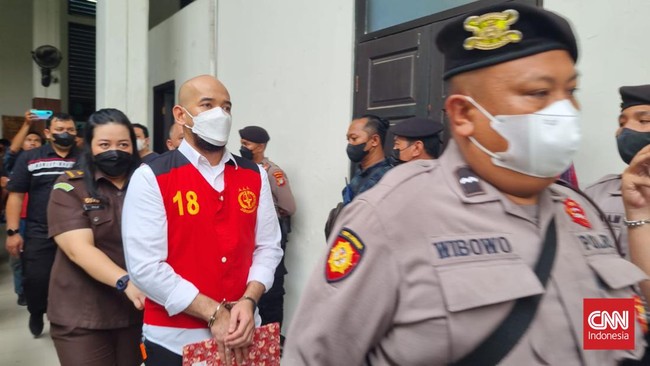 Irfan Widyanto, Chuck Putranto, dan Baiquni Wibowo akan menjalani sidang vonis kasus obstruction of justice pembunuhan Brigadir J.