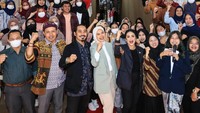 <p>Selain itu, Krisdayanti juga mendapat pujian nih, Bunda. "Mimi tambah kerennnn, proud of U," ujar @tant*****. (Foto: Instagram @krisdayantilemos)</p>