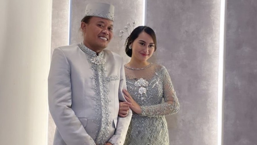 Memes Prameswari, Teman Dekat Sule yang Hobi Makan di Resto