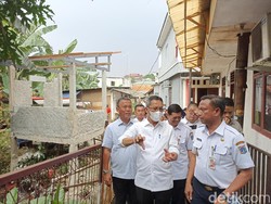 Heru Budi Tinjau Stasiun Pompa Waduk Pluit-Kali Pulo Jati Padang
