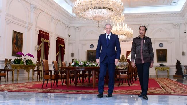 Diam-diam Jokowi Bertemu Tony Blair di Istana, Bahas Apa?