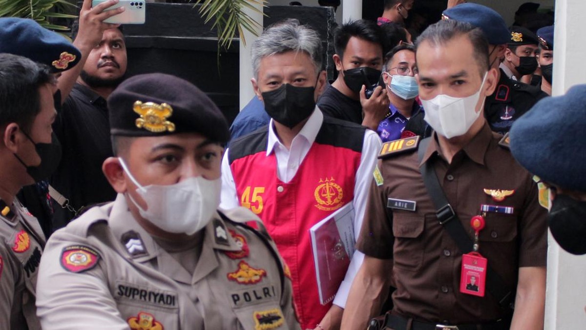 FOTO: Sidang Perdana Brigjen Hendra Kurniawan di PN Jaksel