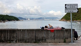 FOTO: Pulau Peng Chau, Surga Kecil Tersembunyi di Hong Kong