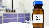 Apa Perbedaan Etilen Oksida di Mi Instan dan Etilen Glikol di Obat Sirop Anak?