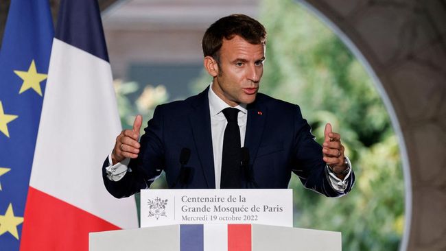 Dorongan untuk RUU Imigrasi Mengakibatkan Pecahnya Kabinet Macron