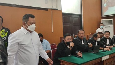img-title Kuatnya Posisi Kuat Ma'ruf Larang Ajudan Gendong Putri Candrawathi Disorot