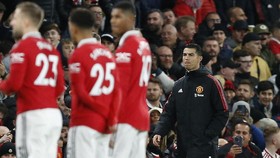 Viral, Ronaldo Marah Dicadangkan dan Tinggalkan MU vs Tottenham