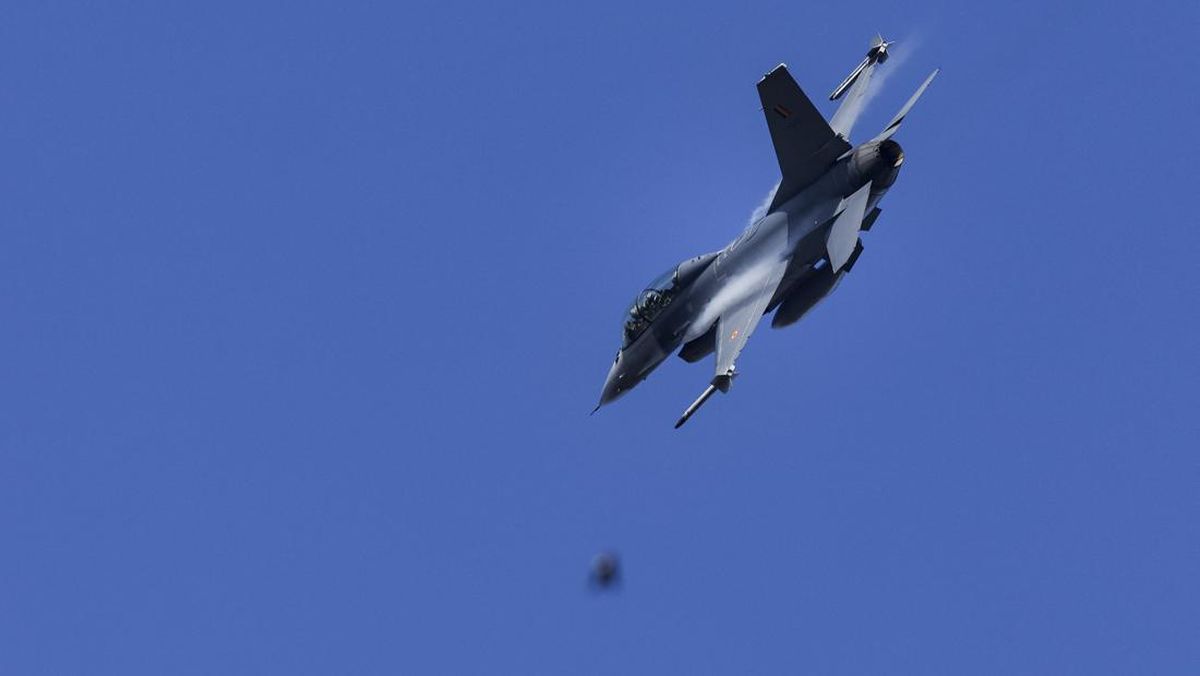 Jet Tempur NATO Tembak Jatuh Drone Asing Diduga Rusia Masuk Latvia