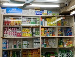 Pedagang Pasar Pramuka Masih Jual Obat Sirup, Ngaku Belum Dapat Edaran Resmi