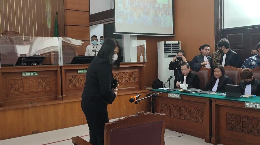 Putri Candrawathi jalani persidangan di PN Jaksel (Wilda/detikcom)