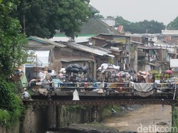 Persoalan Sampah yang Membelit Kota Bandung