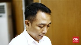 Bantah Ikut Rencana Bunuh Brigadir J, Ricky Rizal Menangis