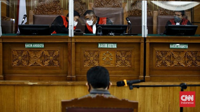 Majelis hakim mengatakan sidang agenda pemeriksaan saksi dengan terdakwa Ferdy Sambo akan digelar pada 1 November 2022.